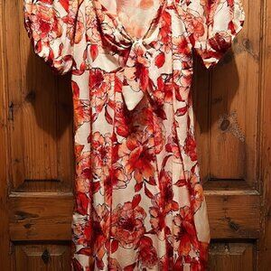 Romantic dress with front bow